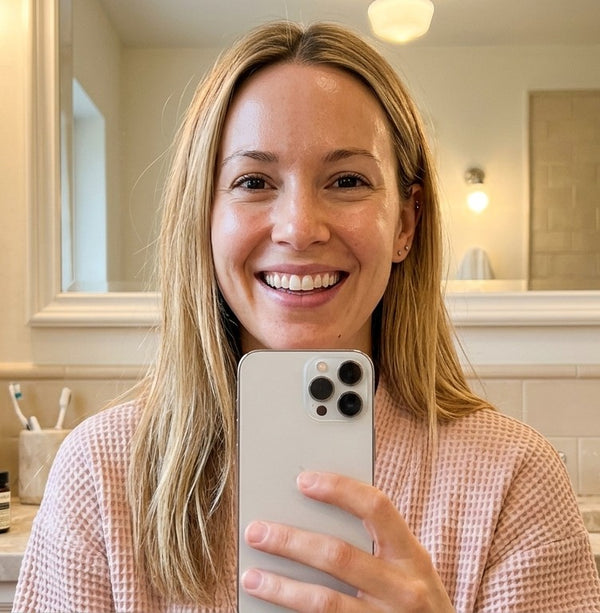 Clara M, 33